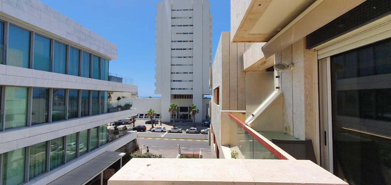 Bnbisrael Apartments - Ramat Yam Marine Herzelia Kültér fotó