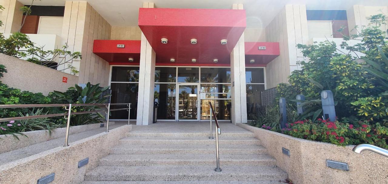 Bnbisrael Apartments - Ramat Yam Marine Herzelia Kültér fotó